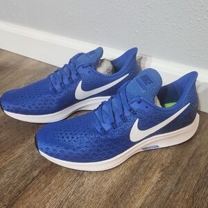 Nike Air Zoom Pegasus 35. Size 8.5